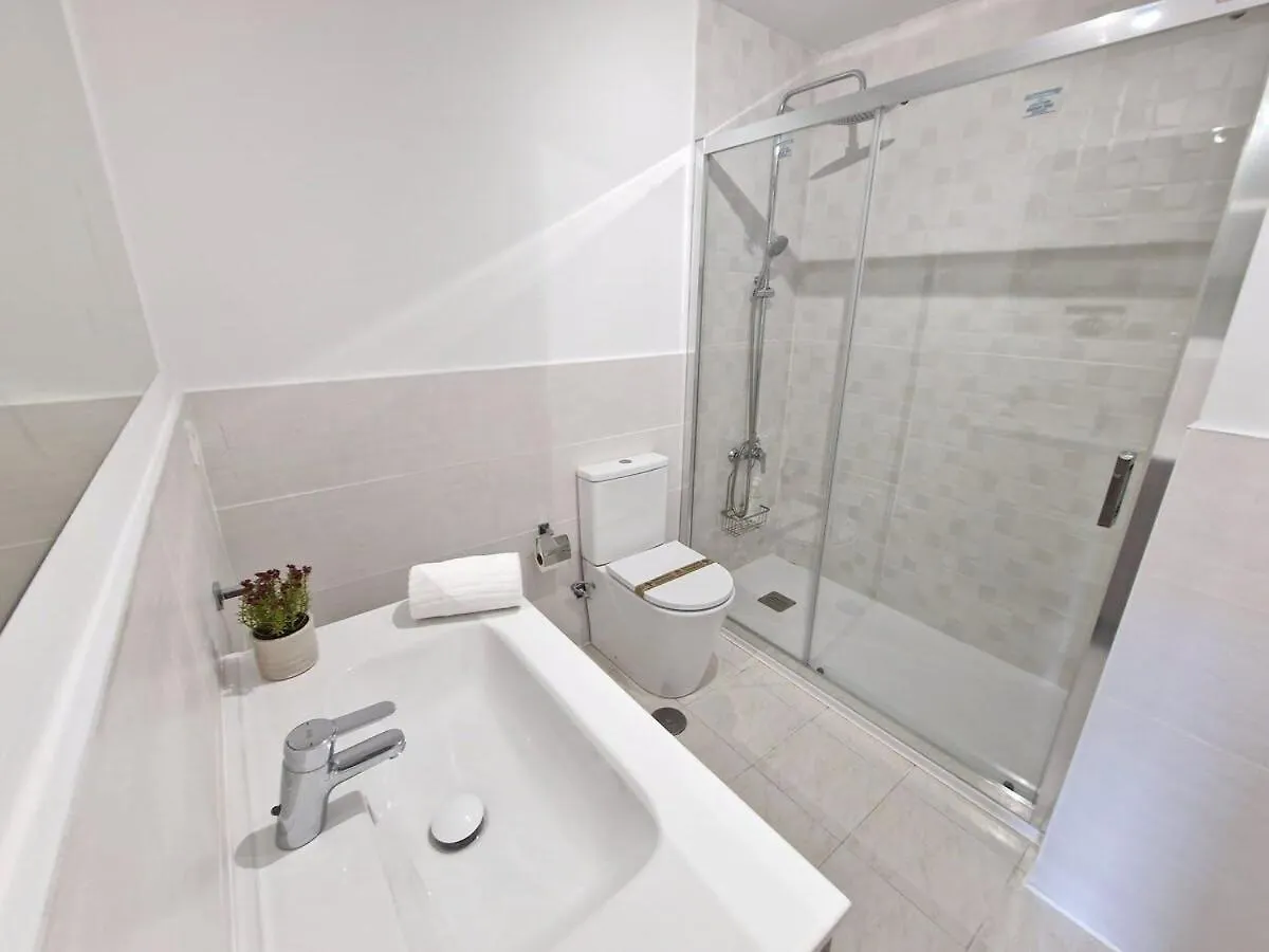 Ap. 200M De La Playa Fuengirola Apartment