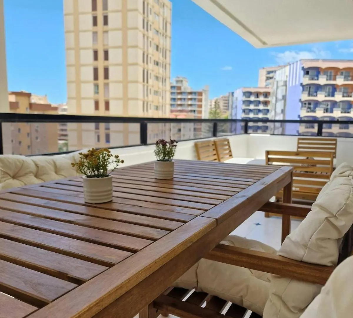Ap. 200M De La Playa Fuengirola Apartment